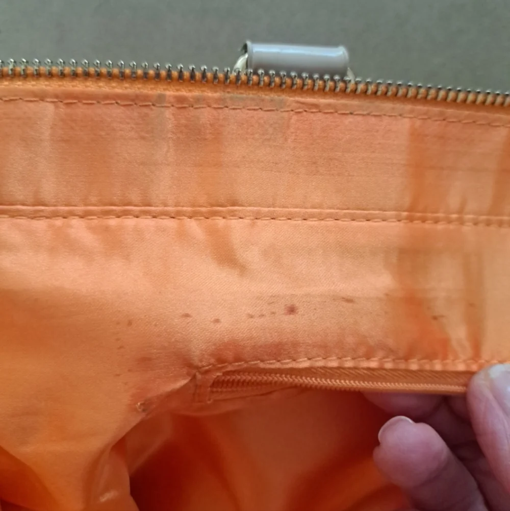 Tokidoki  Stay Groovy Carry All  Tote W Detachable  Strap Excellent - Picture 11 of 13